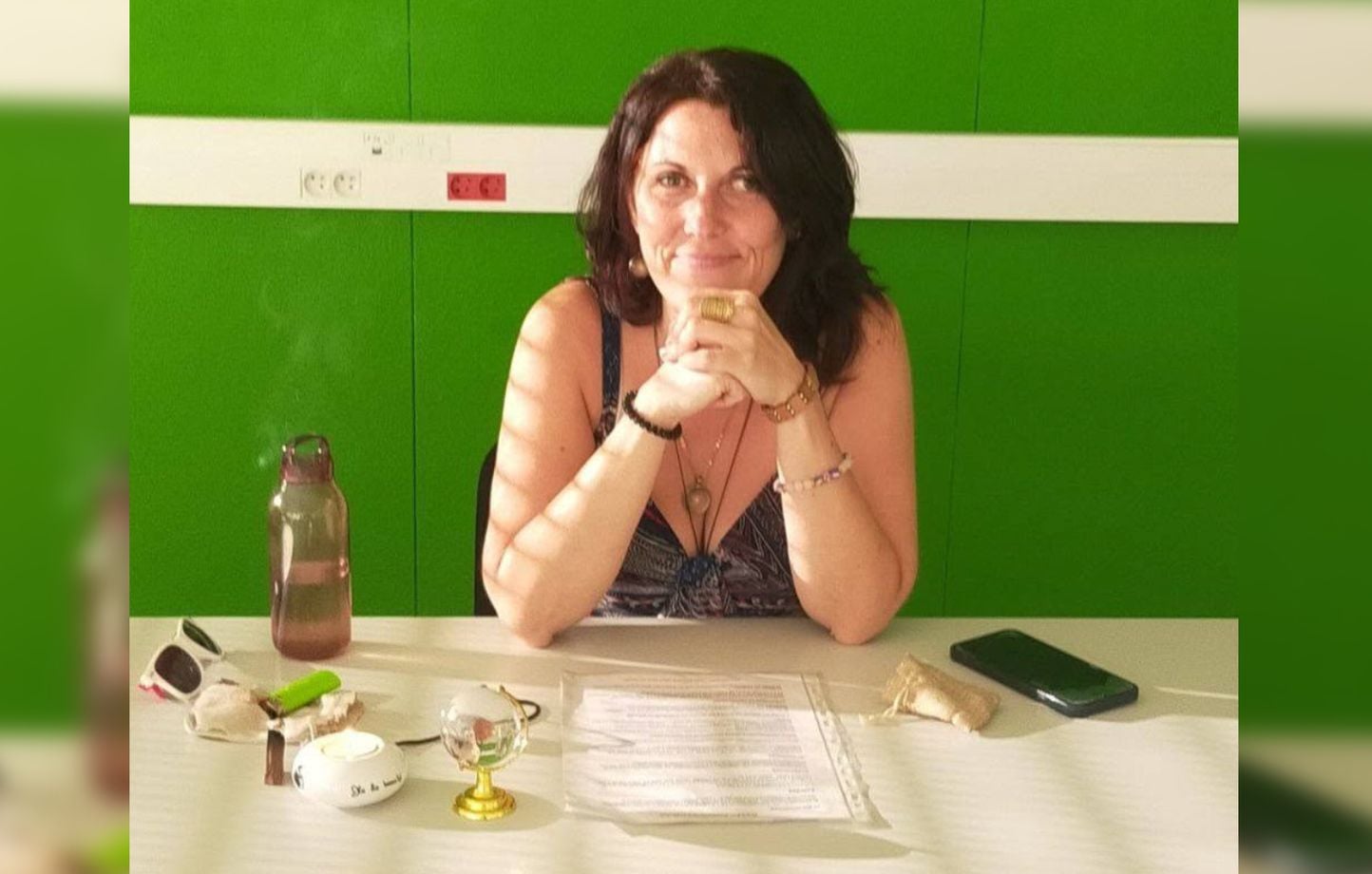 Tras el asesinato de Sabrina, asesinada mientras llamaba a la policía, su ex internado en psiquiatría Tras el asesinato de Sabrina, asesinada mientras llamaba a la policía, su ex internado en psiquiatría